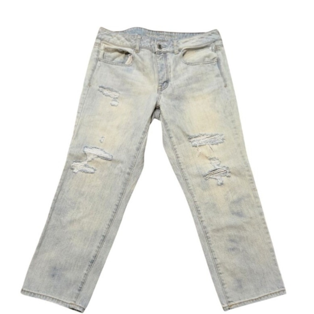 American Eagle Distressed Boy Crop Jeans Light Wash Ripped Straight Leg Size 10